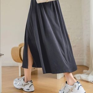 Dazy Casual Split Front Skirt
